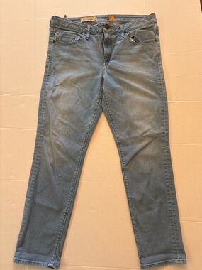 Pilcro Women's Boyfriend Jeans in Light Blue size 32